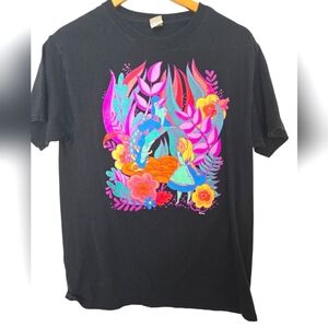 Alice In Wonderlabs Black T-Shirt with Colorful Graphic Size Medium